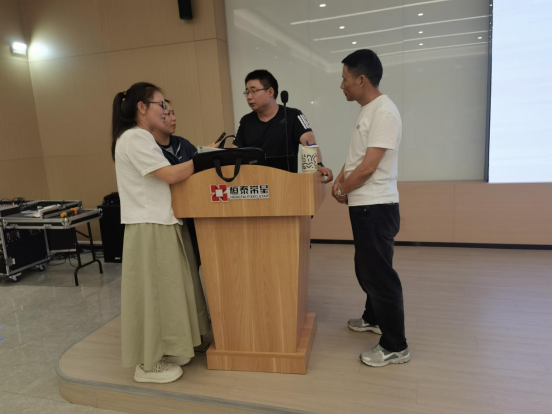 1768202621198545.png 8abfc5f6-af04-4595-aca4-9a4f79a334ee.png